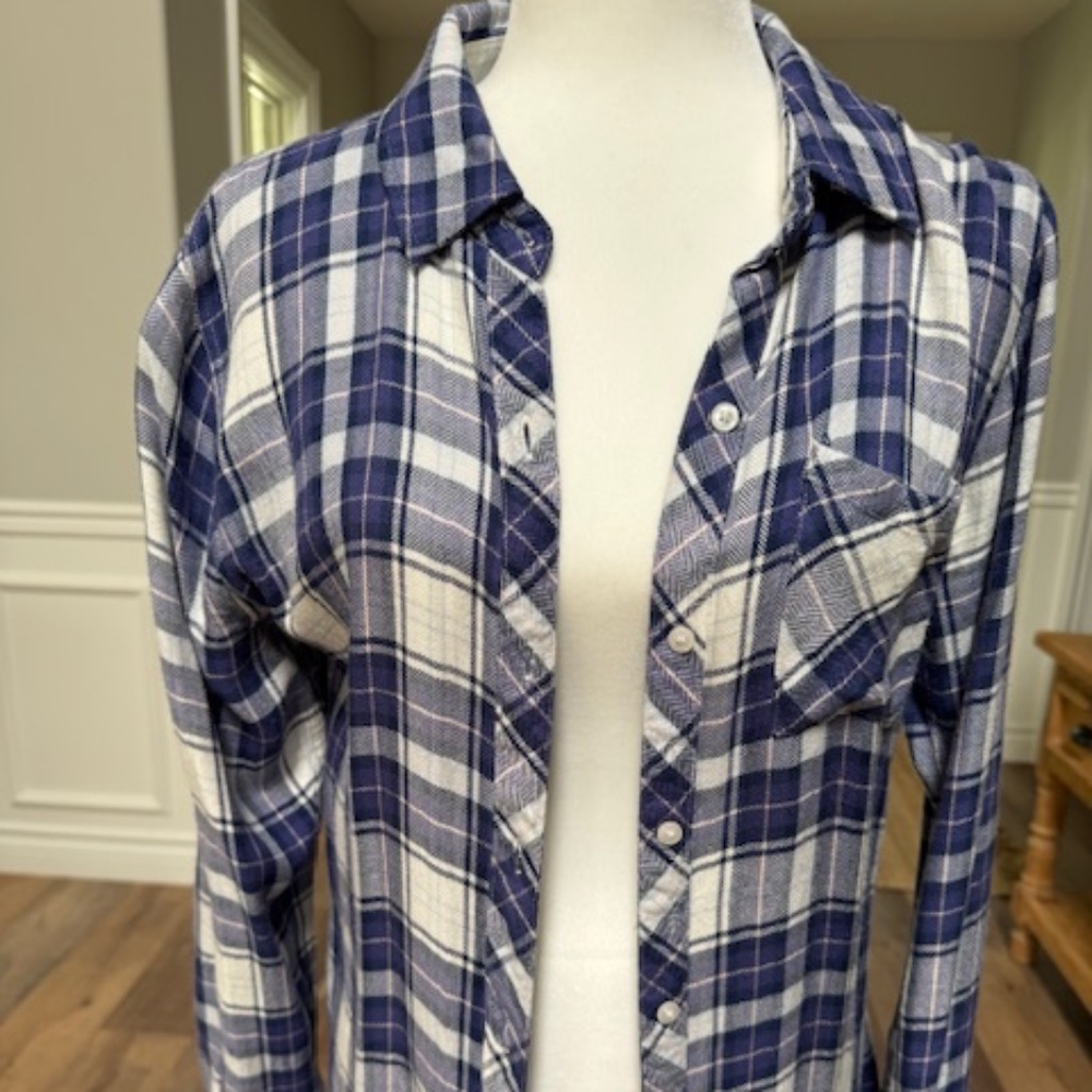 RAILS: Women's Blue & White Plaid Long Sleeve Button Up Shirt - Size XS